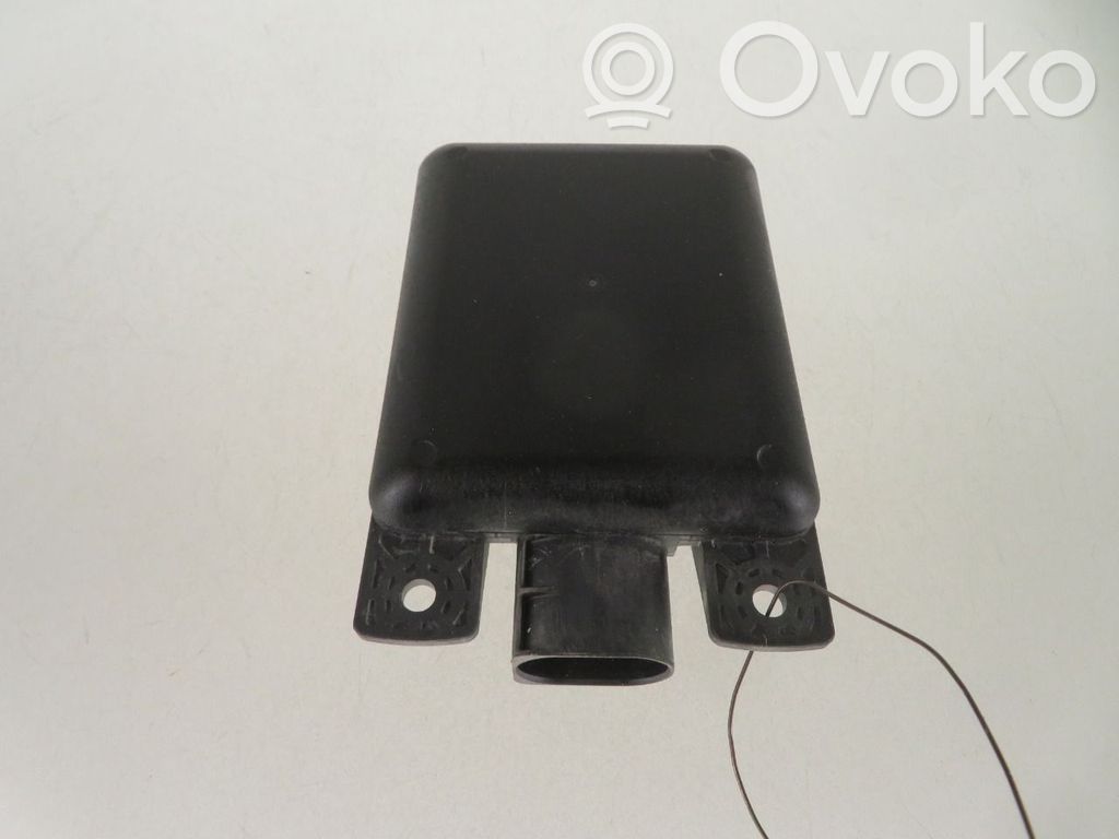 Volkswagen e-Golf Distronic sensor radar