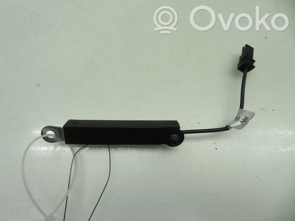 Mercedes-Benz GLK (X204) Amplificatore antenna
