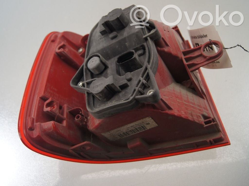 Volkswagen Touran I Lampa tylna