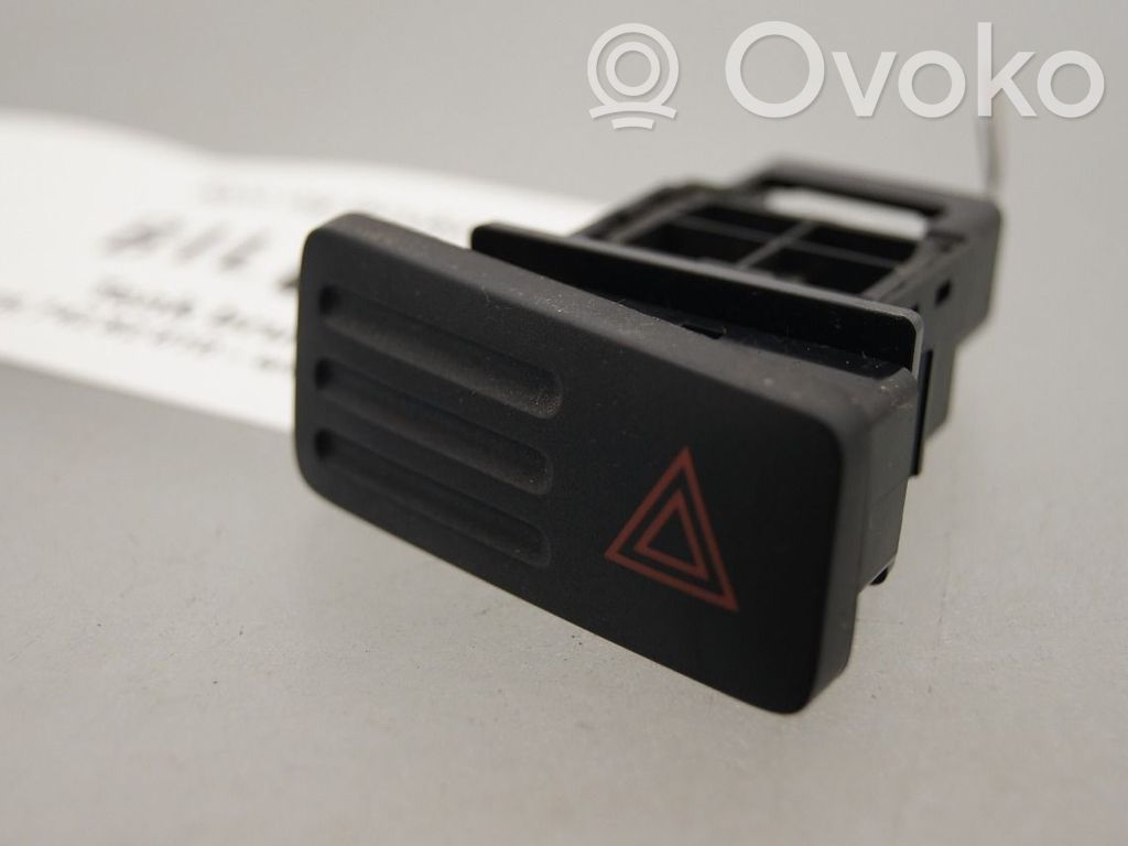 Toyota Land Cruiser (J120) Interruttore luci di emergenza 
