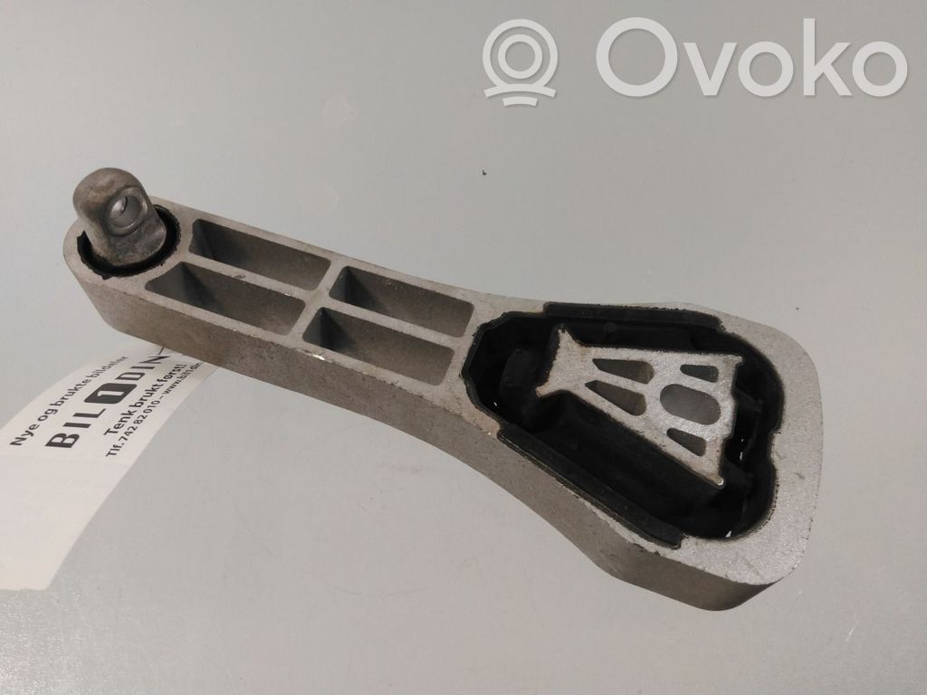 Engine mount bracket   32298950,32298950