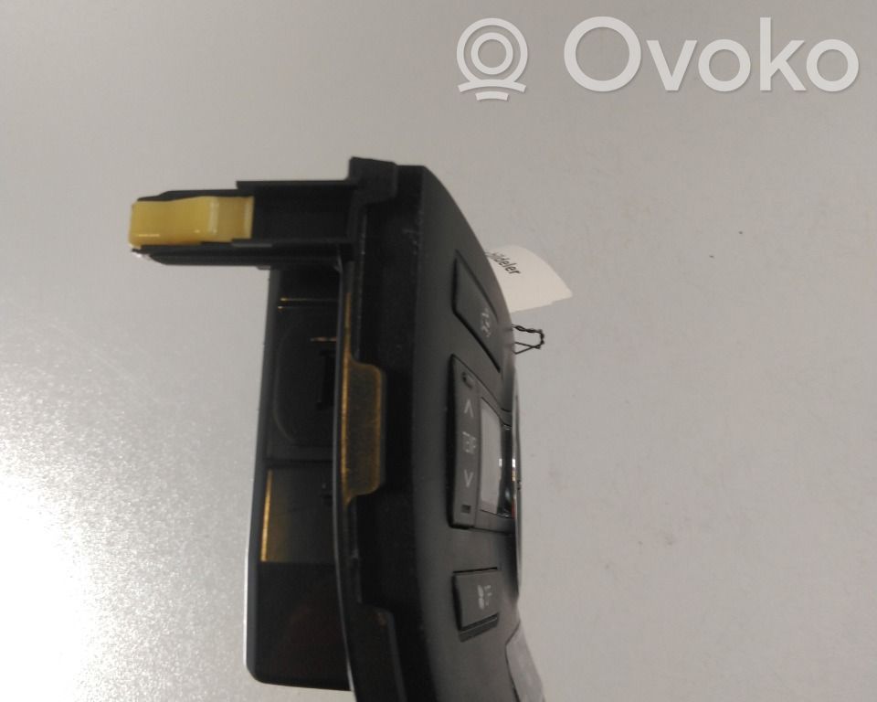 Toyota Auris 150 Console centrale, commande chauffage/clim