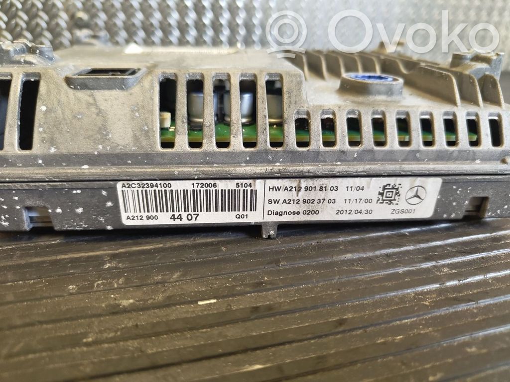 Mercedes-Benz E W212 Controllo multimediale autoradio