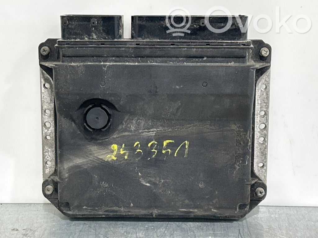 Komputer / Sterownik ECU silnika   8966105B90,8966105B90,8966105B90,8966105B90,MB2754002400