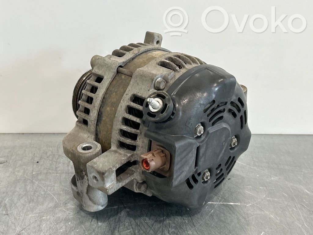 Toyota RAV 4 (XA40) Generator/alternator