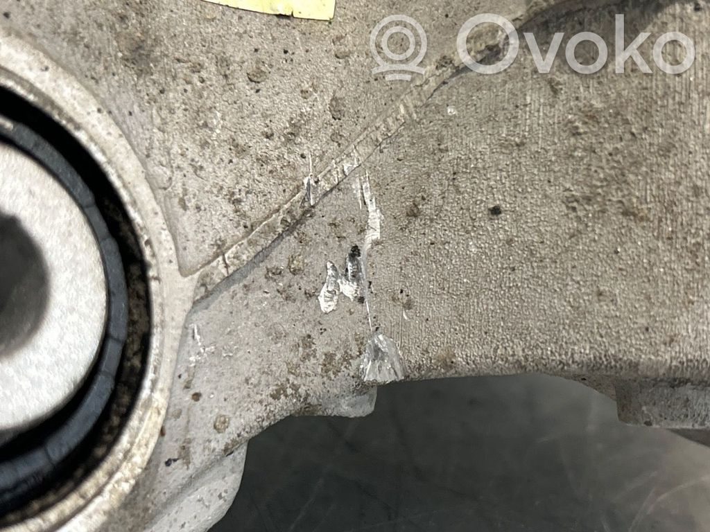 Volvo XC60 Fuso a snodo con mozzo ruota posteriore 