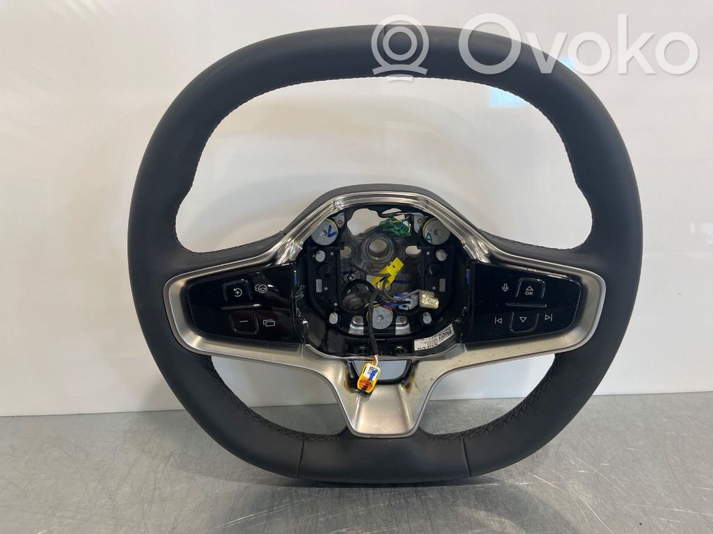 Volant   80040987,80040987,80040987,80040987