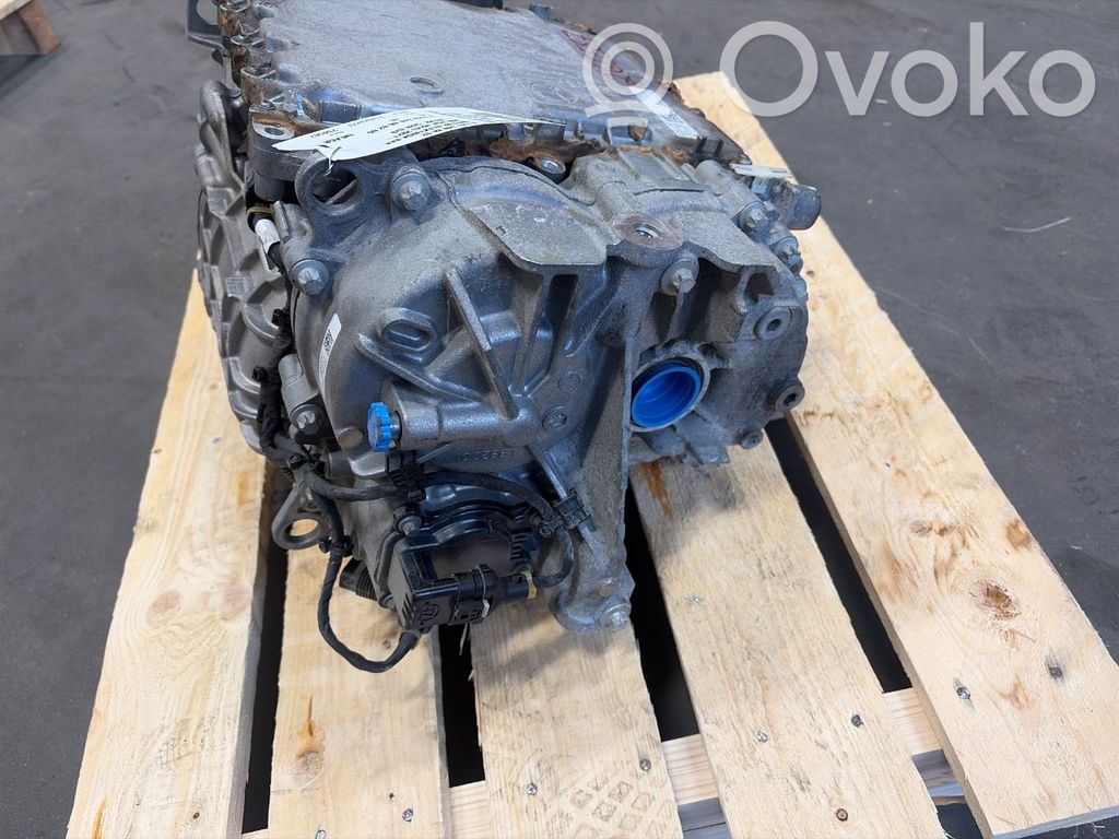 Mercedes-Benz EQA motor de coche eléctrico 