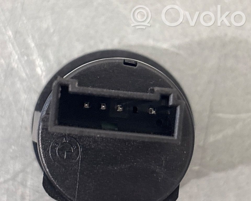 BMW 5 G30 G31 G38 Alte comutatoare/butoane 