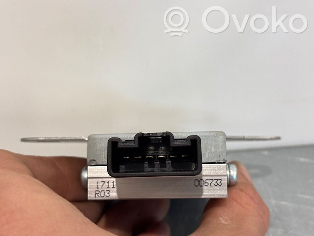 Unitate/modul comandă pompă injecție combustibil   8957078010,8957078010,8957078010,1049935092,8957078010