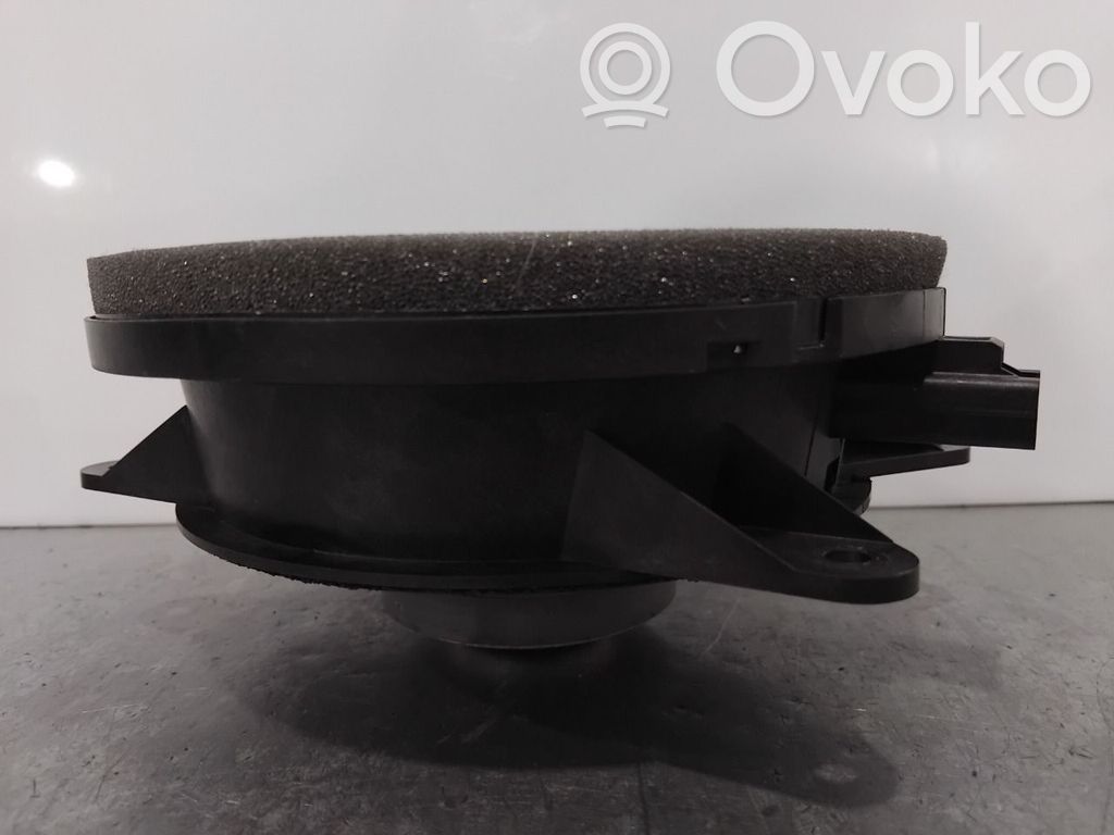 Volvo XC60 Haut-parleur de porte avant