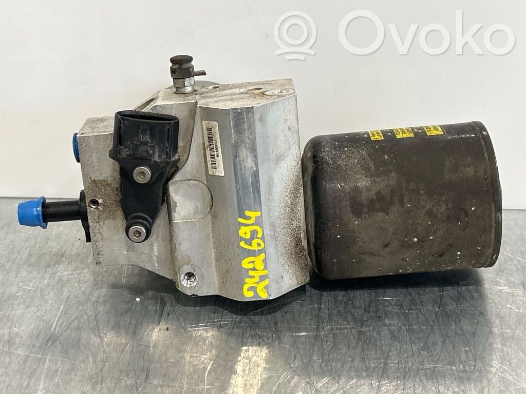 KIA Optima Pompe à vide