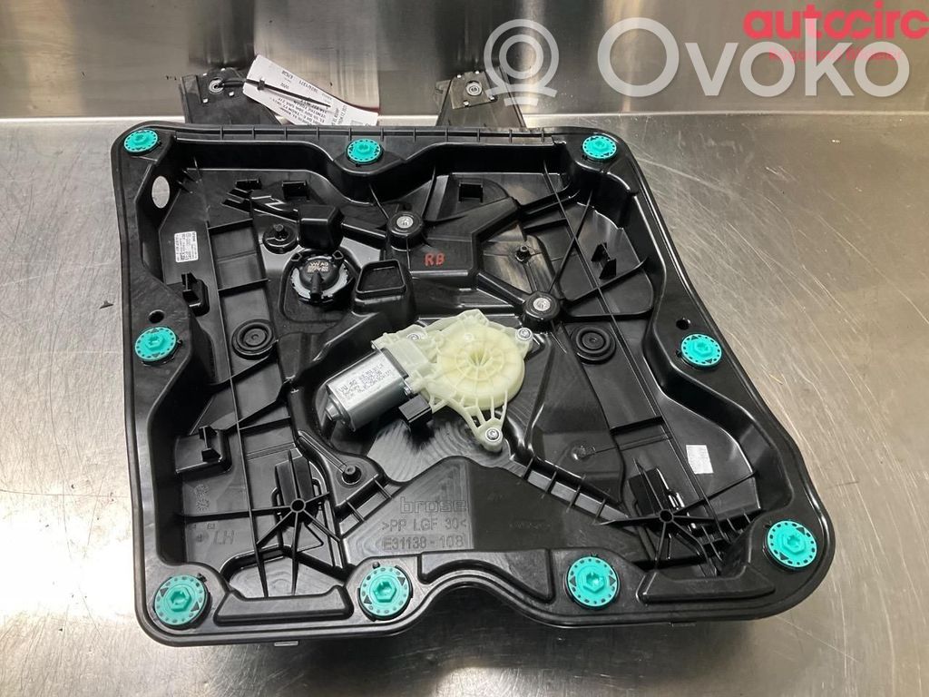 Audi Q4 e-tron Lève-vitre électrique de porte avant