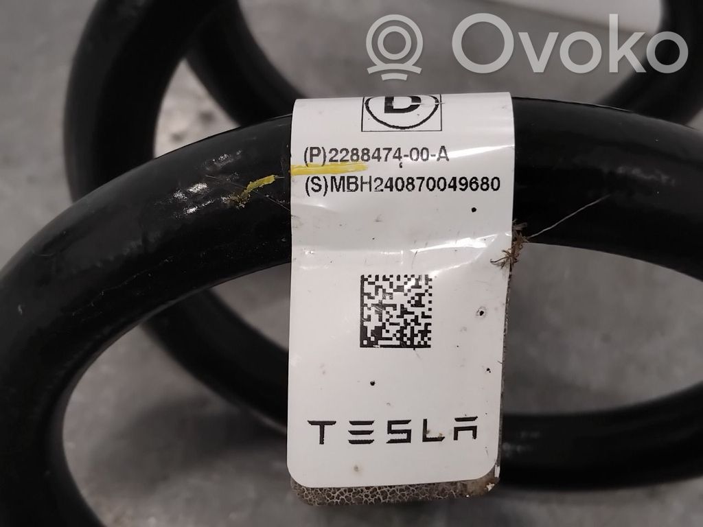Tesla Model Y Ressort hélicoïdal arrière support (caoutchouc)