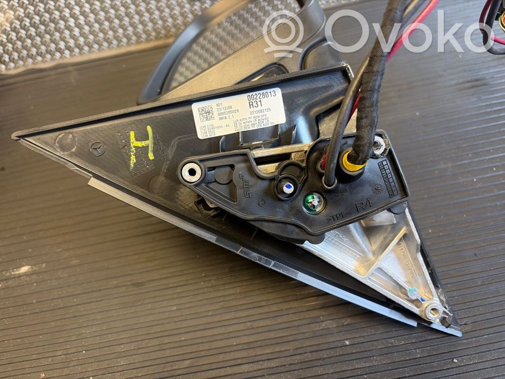 Mercedes-Benz EQB Specchietto retrovisore elettrico portiera anteriore 