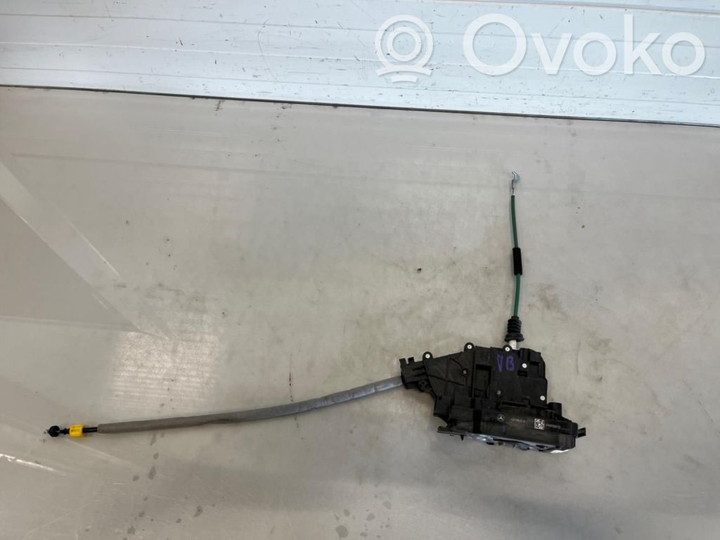Mercedes-Benz EQC Serratura portiera posteriore