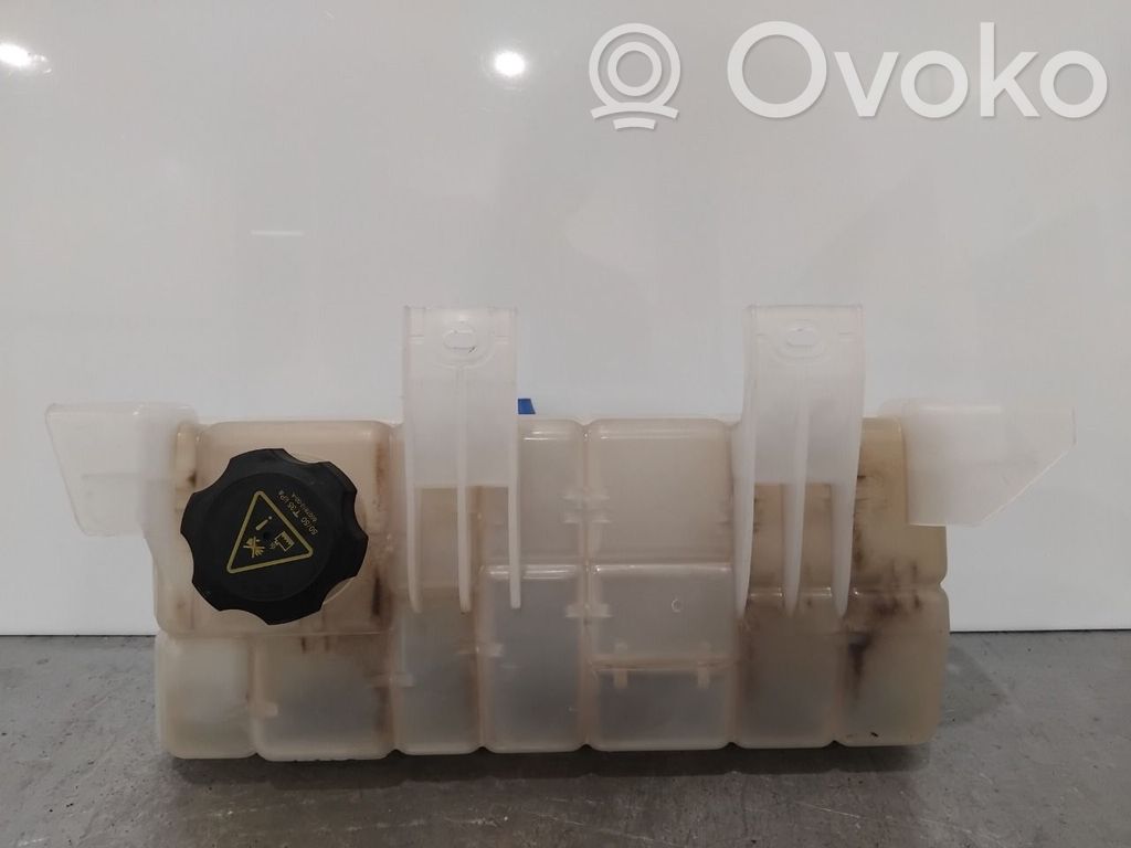 Tesla Model S Vase d'expansion de carburant