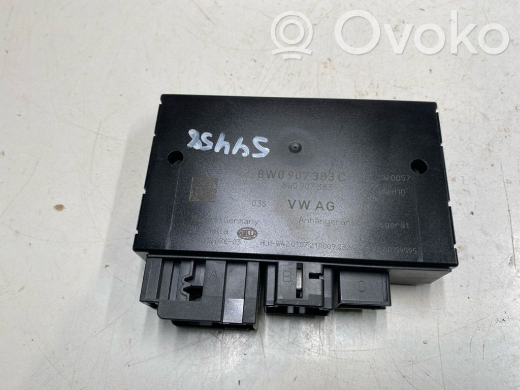 Audi e-tron Vetokoukun ohjainlaite/moduuli 