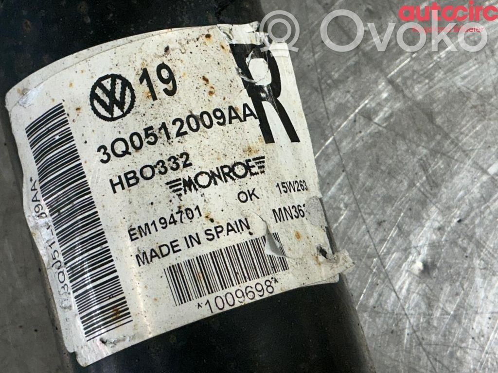 Volkswagen PASSAT B8 Stoßdämpfer hinten 