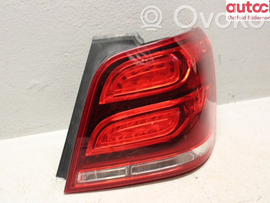 Mercedes-Benz GLK (X204) Feux arrière / postérieurs