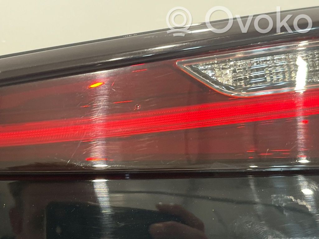Mazda CX-30 Feux arrière / postérieurs