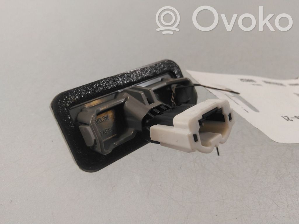 Toyota Prius (XW50) Éclairage de plaque d'immatriculation 
