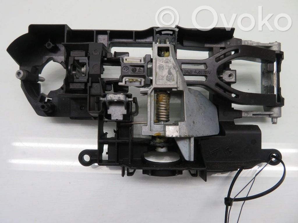 BMW 5 F10 F11 Takaoven ulkokahva