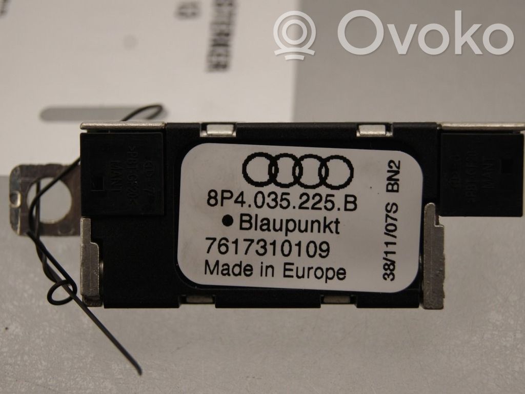 Audi A3 S3 8P Wzmacniacz anteny 