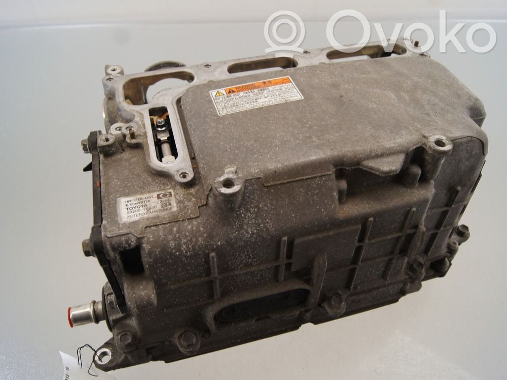 Toyota Auris E180 Convertitore di tensione inverter