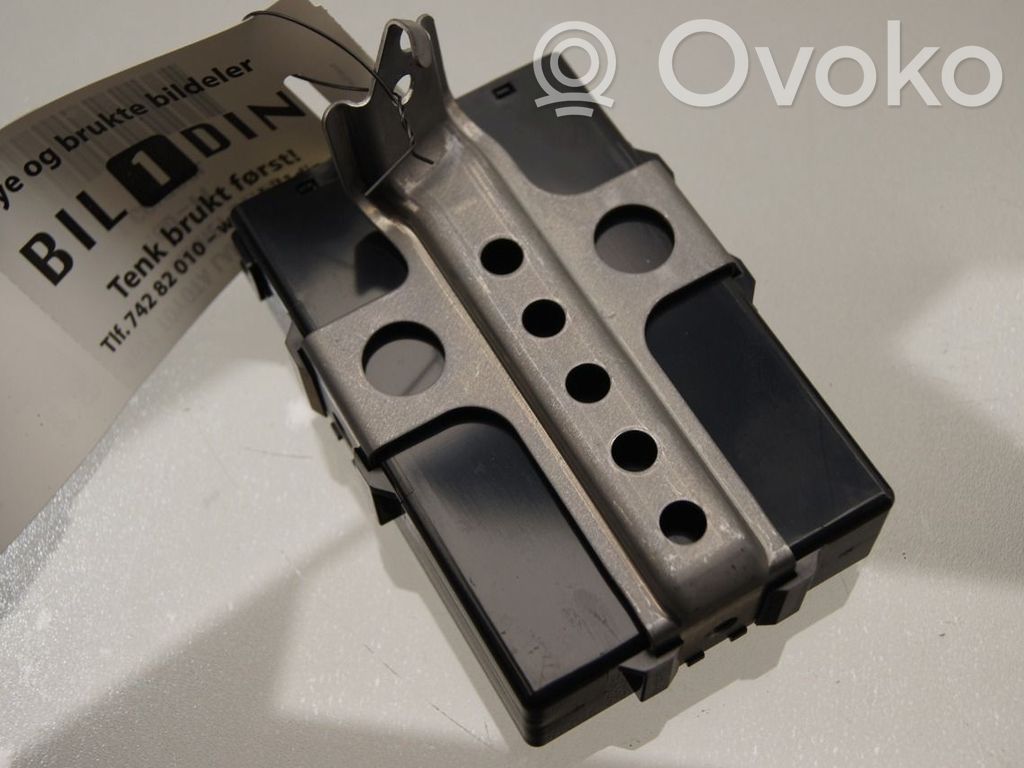 Toyota Land Cruiser (J150) Autres unités de commande / modules 