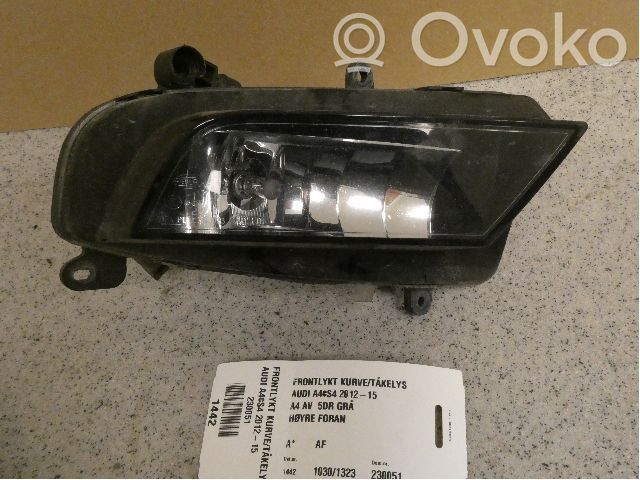 Audi A4 S4 B8 8K Feu antibrouillard avant 