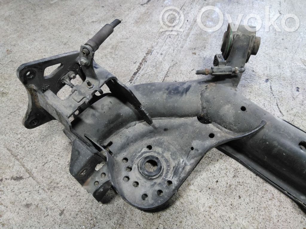 Ford Puma Aizmugurējās piekares montāžas komplekta komplekts 