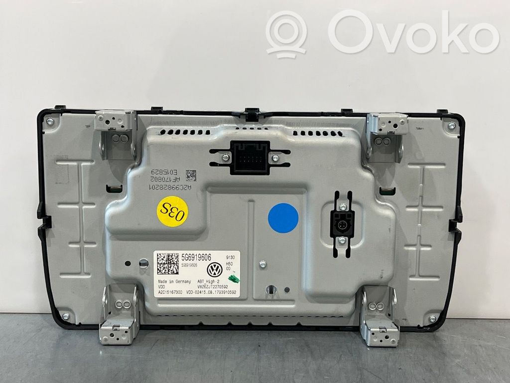 Volkswagen e-Golf Panel radia