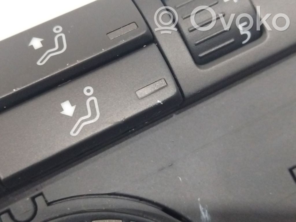 Volkswagen PASSAT B6 Console centrale, commande chauffage/clim