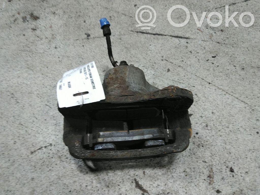 KIA Sportage Front brake caliper 