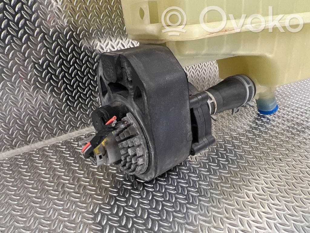 Tesla Model S Vaso di espansione carburante