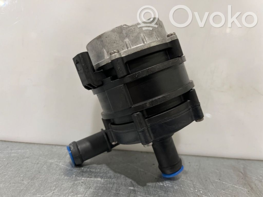 Volvo XC40 Webasto pompe de circulation d'eau 