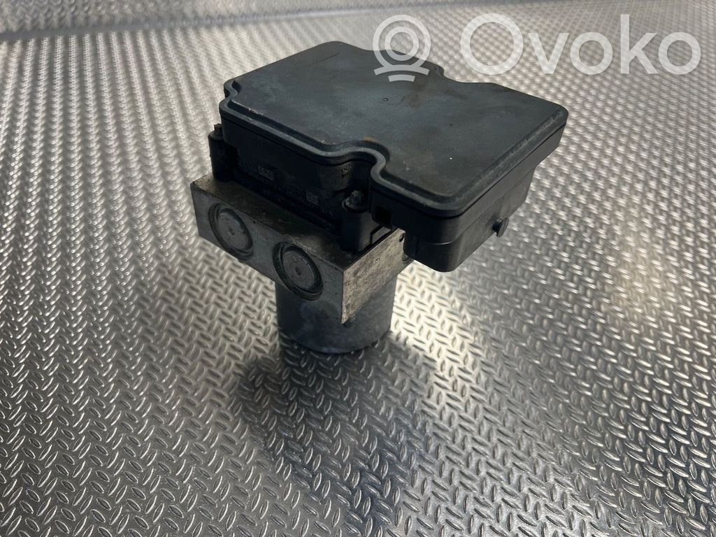 Mercedes-Benz Vito Viano W447 ABS-pumppu 