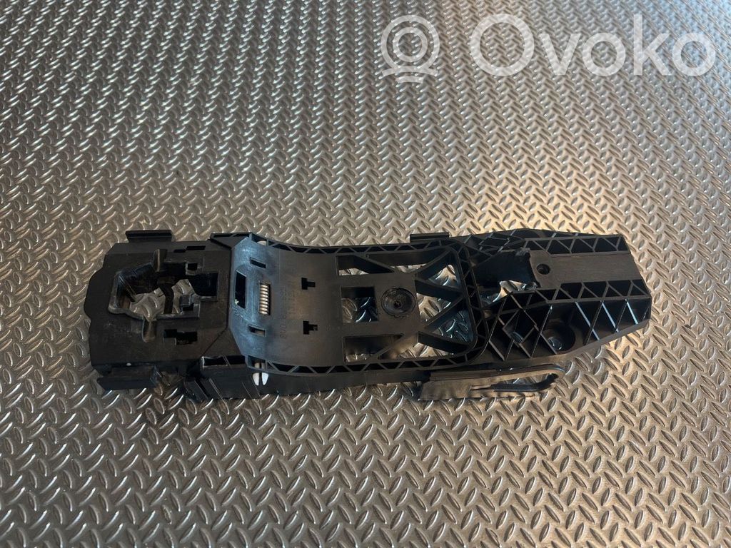 Audi Q4 e-tron Etuoven ulkokahva 