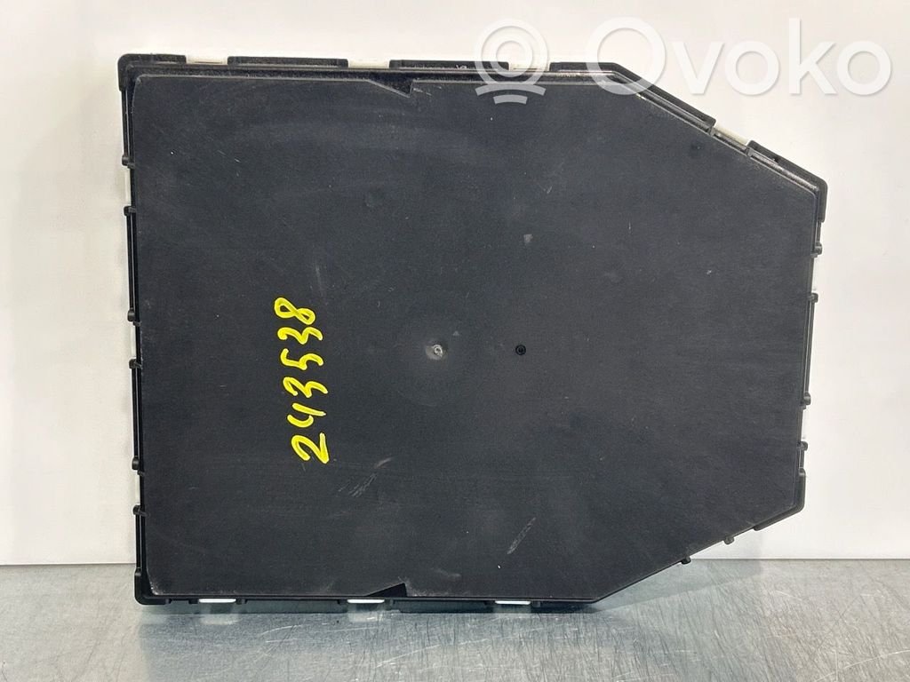 Mercedes-Benz Vito Viano W639 Modul de control caroserie central 