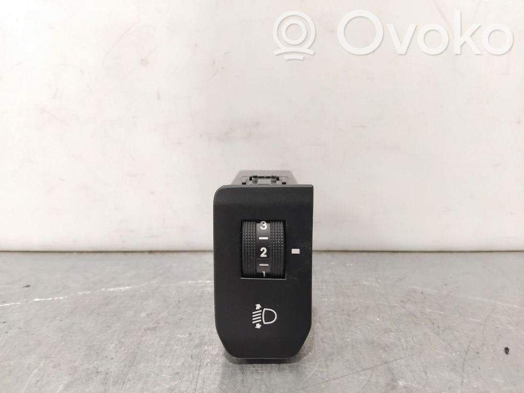 KIA Rio Etu-/ajovalon valaisimen sarja 