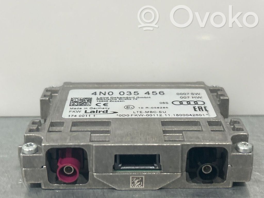Audi e-tron Aerial antenna amplifier 