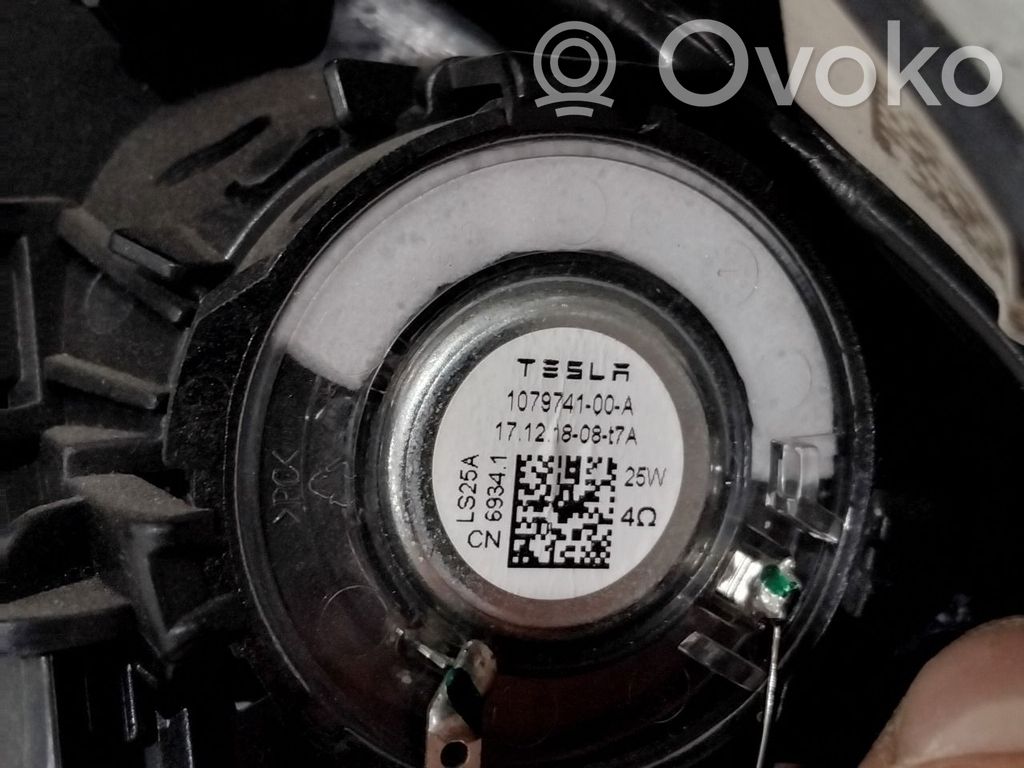 Tesla Model 3 Difuzor ușă față 