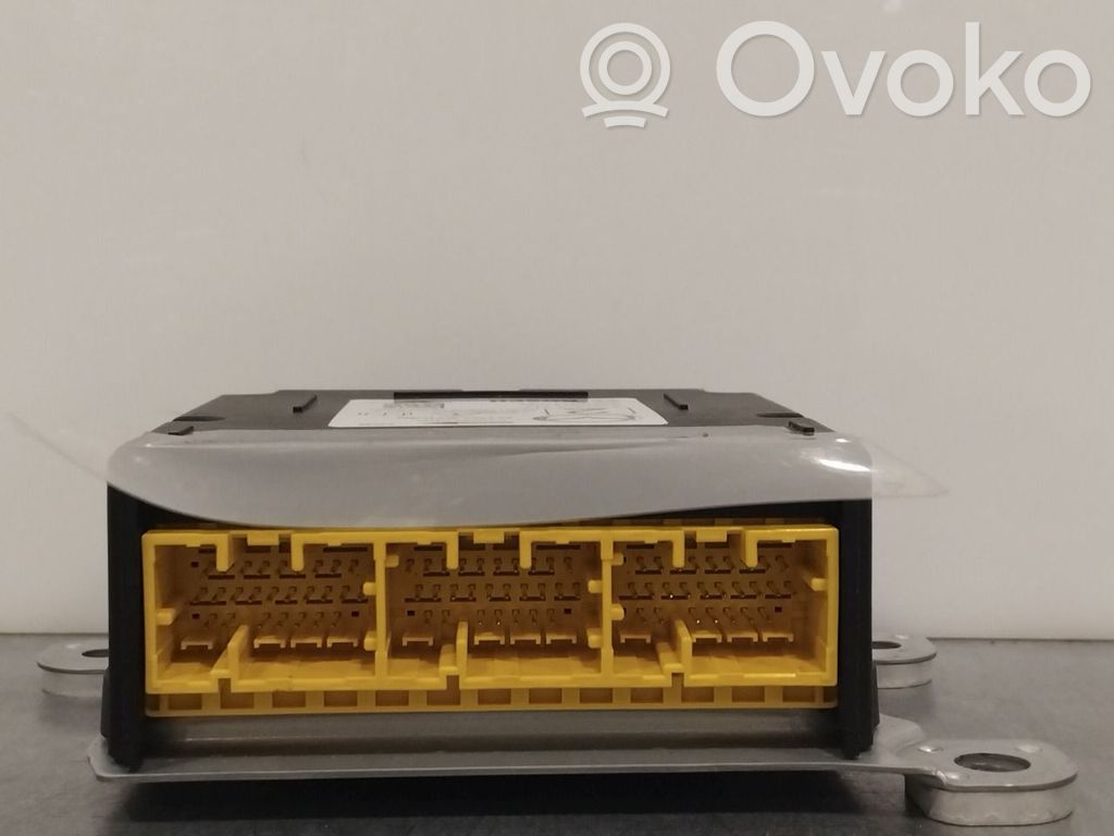 Mazda CX-3 Airbag control unit/module 