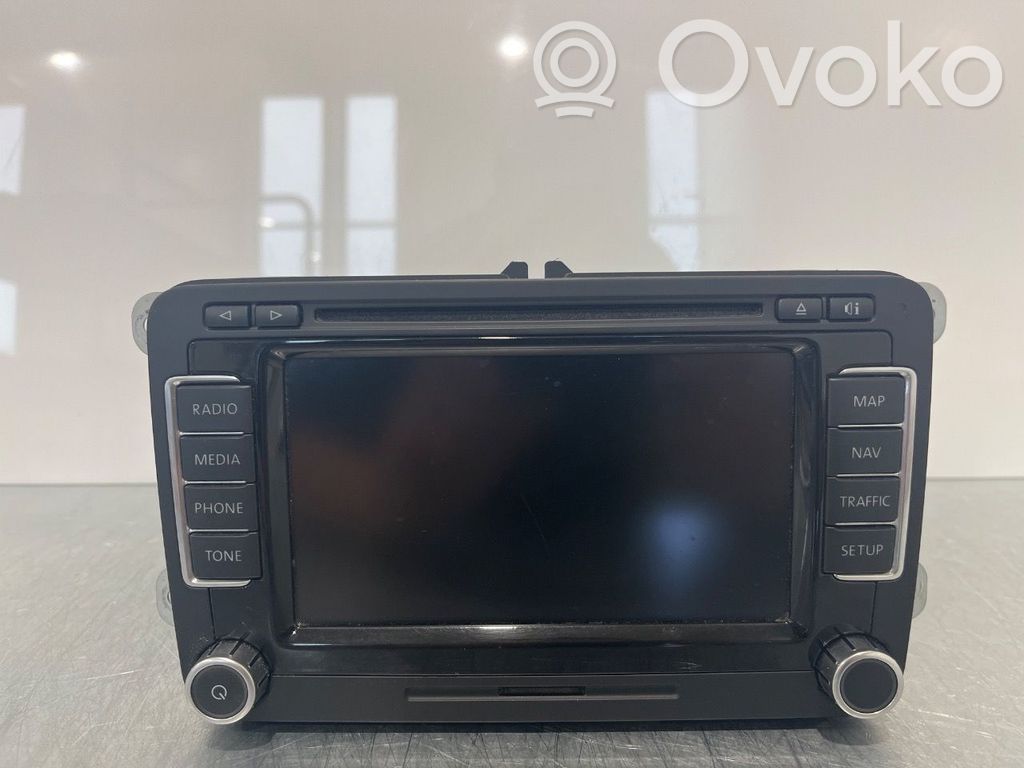 Volkswagen Tiguan Unidad delantera de radio/CD/DVD/GPS 