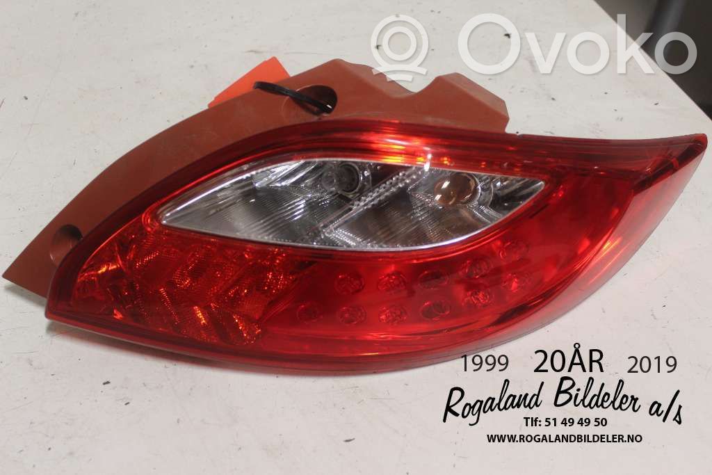 Mazda 2 Takavalot