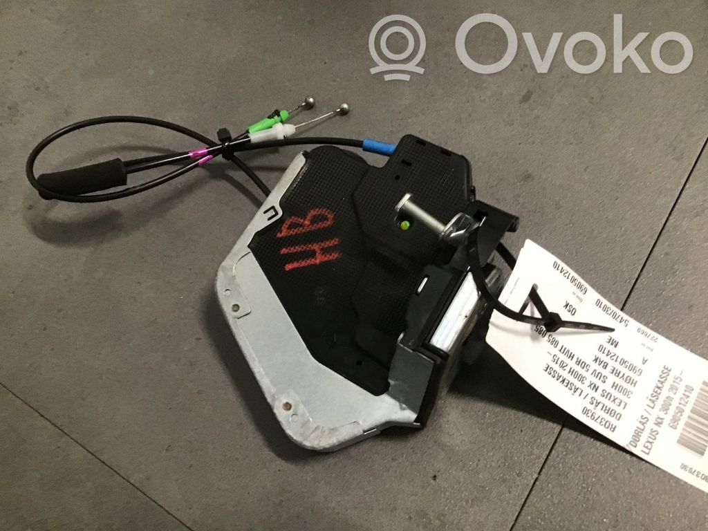 Lexus NX Zamek drzwi tylnych 