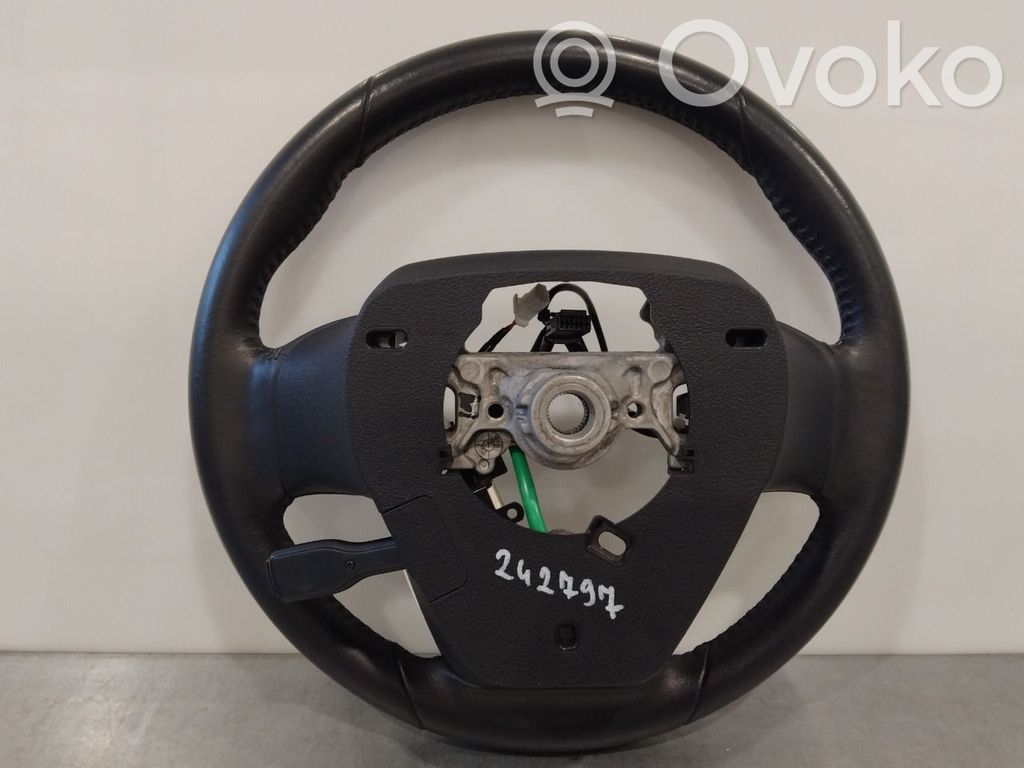 Toyota Prius (XW50) Volant 
