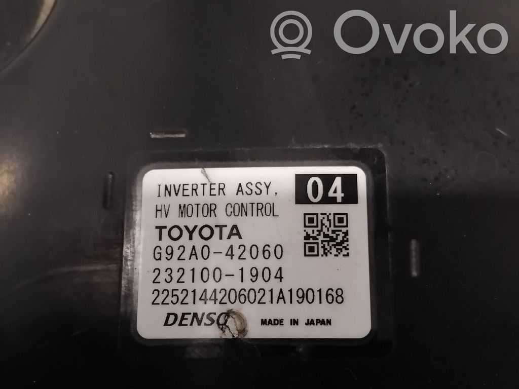 Toyota RAV 4 (XA50) Convertisseur / inversion de tension inverseur 