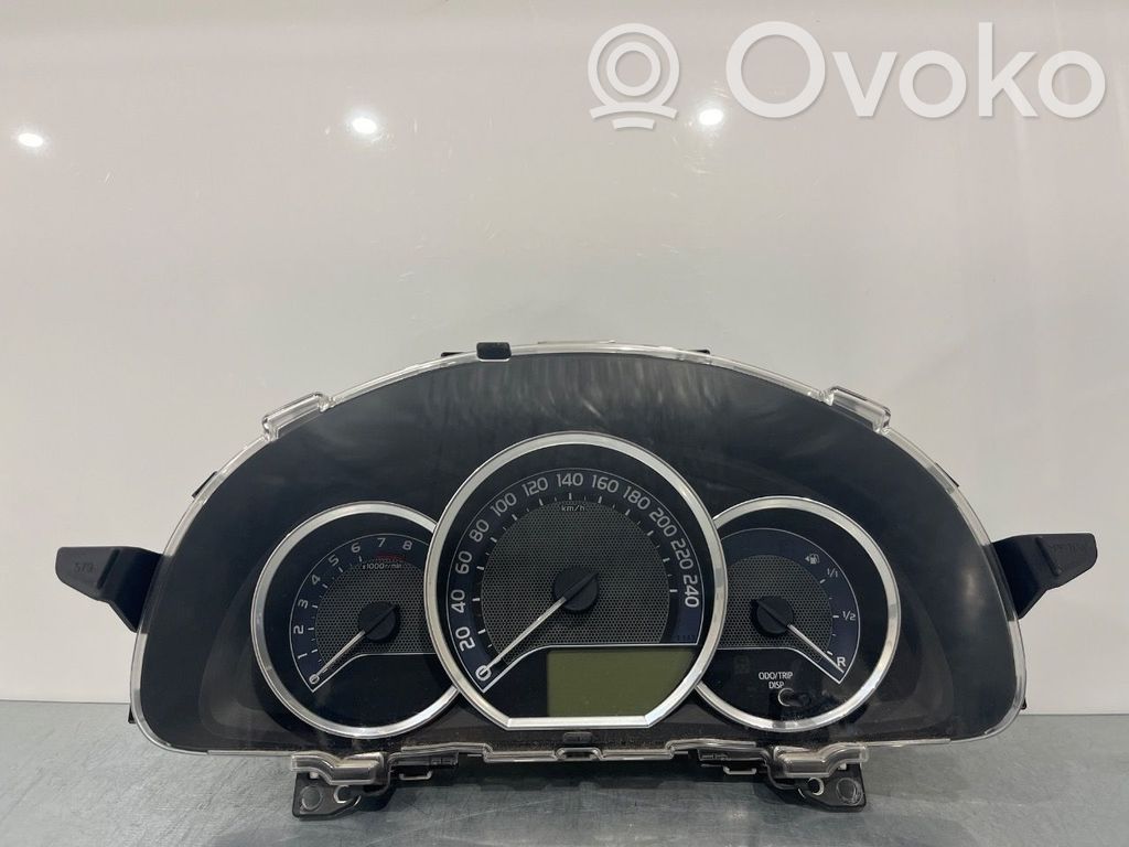 Toyota Auris E180 Compteur de vitesse tableau de bord